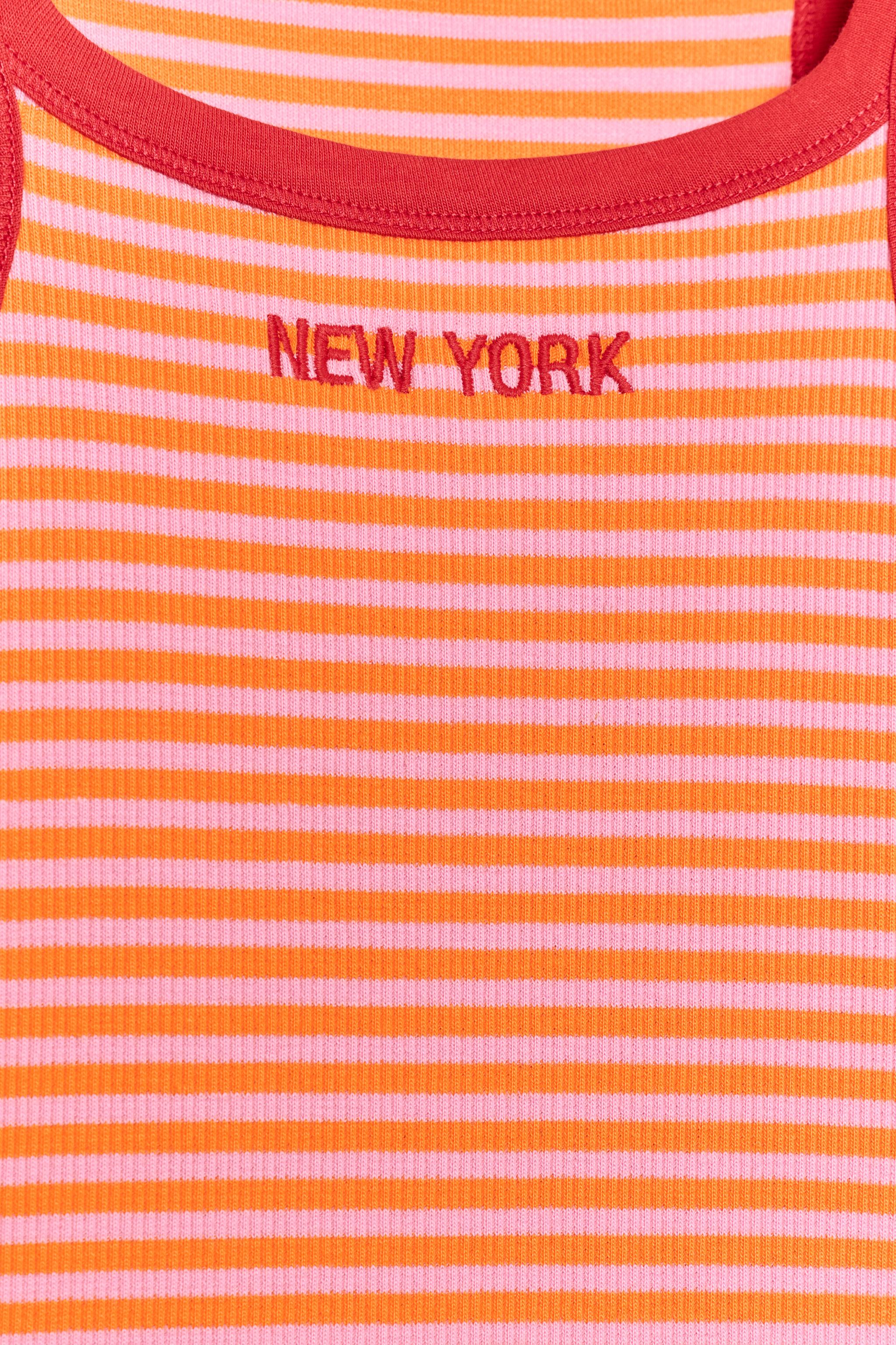STRIPED PIPING TEXT TOP